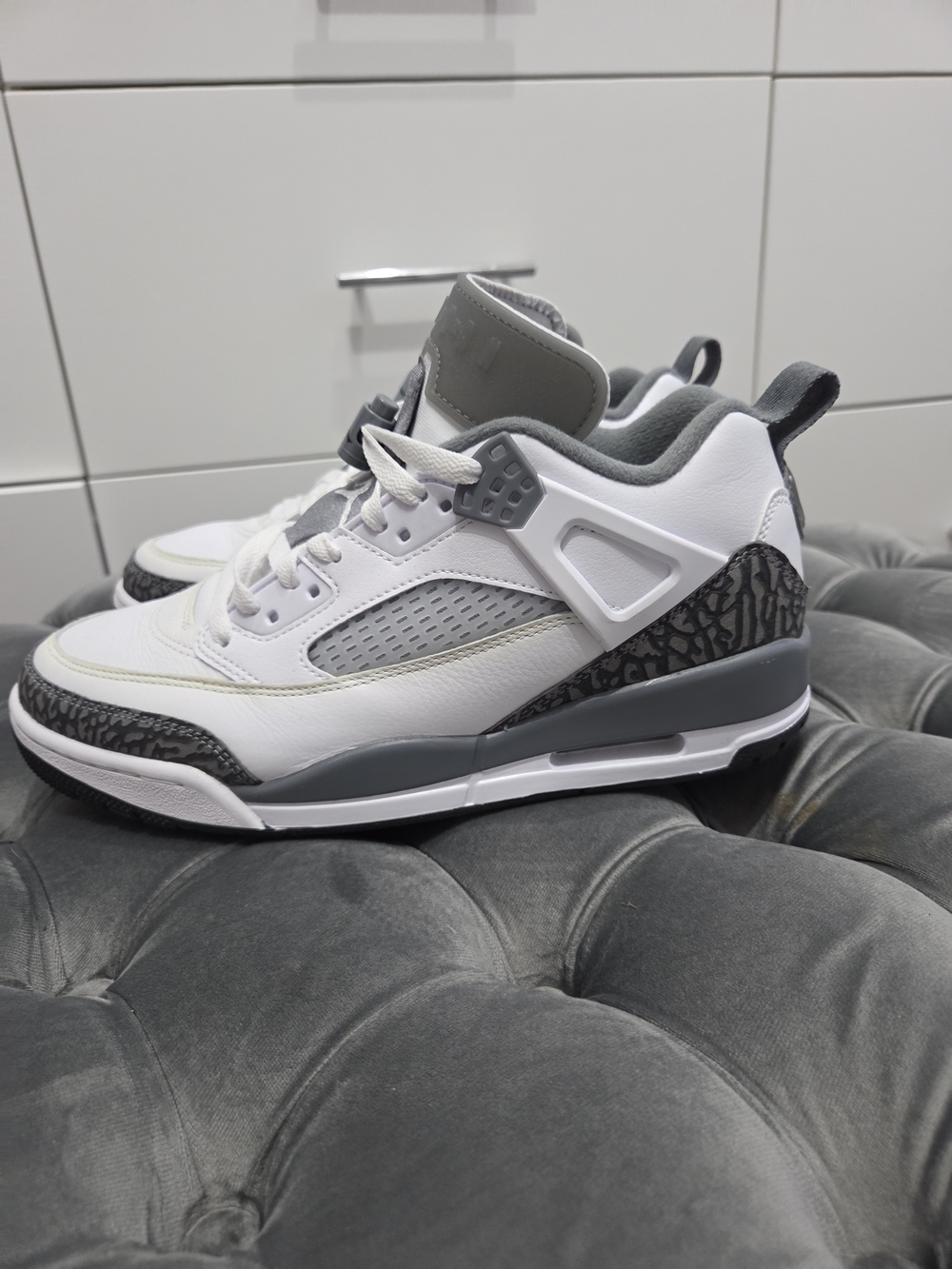 NEVER WORN Jordan Men’s White and Grey Sneakers with Elephant Print